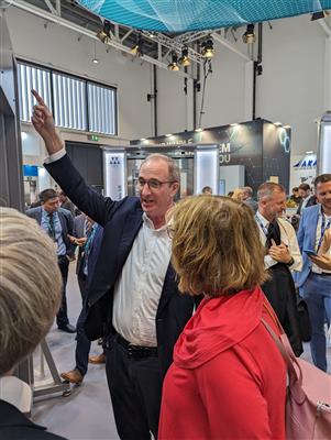 Wittur CEO Tom Stephenson demonstrating ElevatorSense at Wittur stand at Interlift 2023